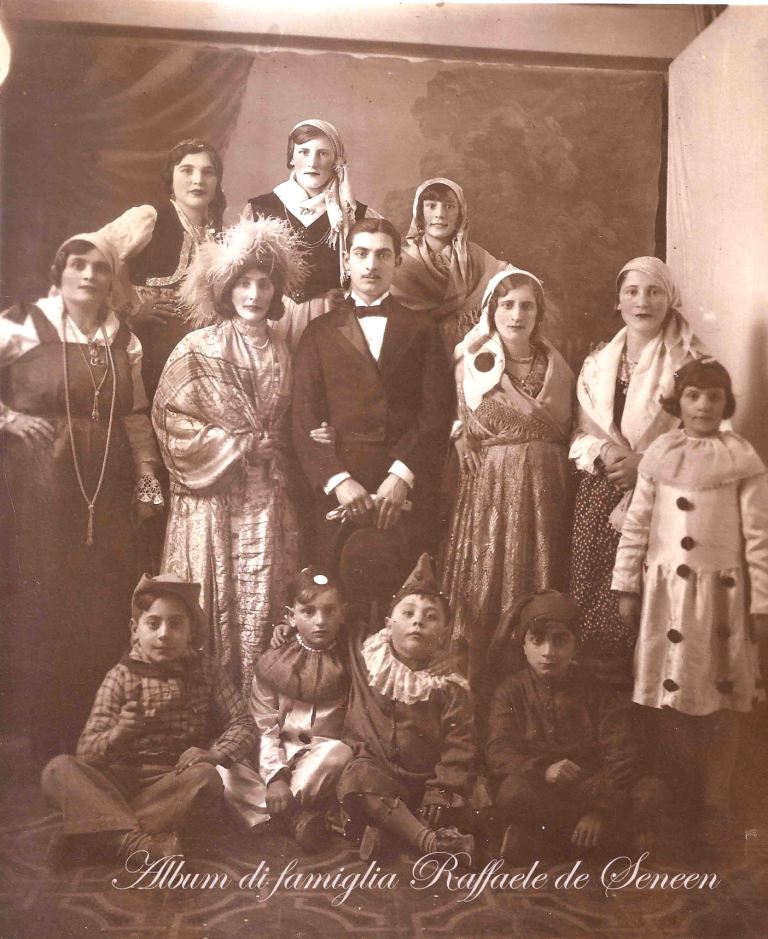 30 KARNEVAL