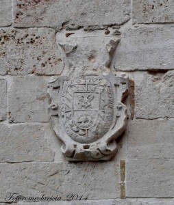 Stemma di Inigo Velèz de Guevara y Taxis, conte di Onatte e Villa Mediana 1.