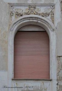 Mascherone Via  Orfane