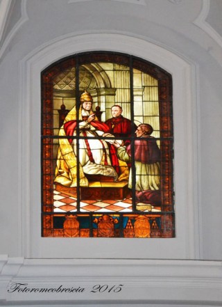 Basilica Cattedrale – vetrata a mosaico celebrativa con stemmi 1