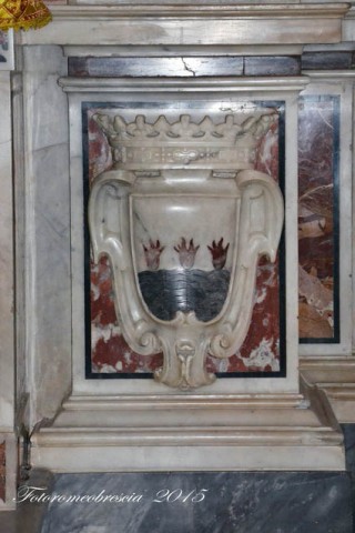 Basilica Cattedrale – Stemma della città di Foggia